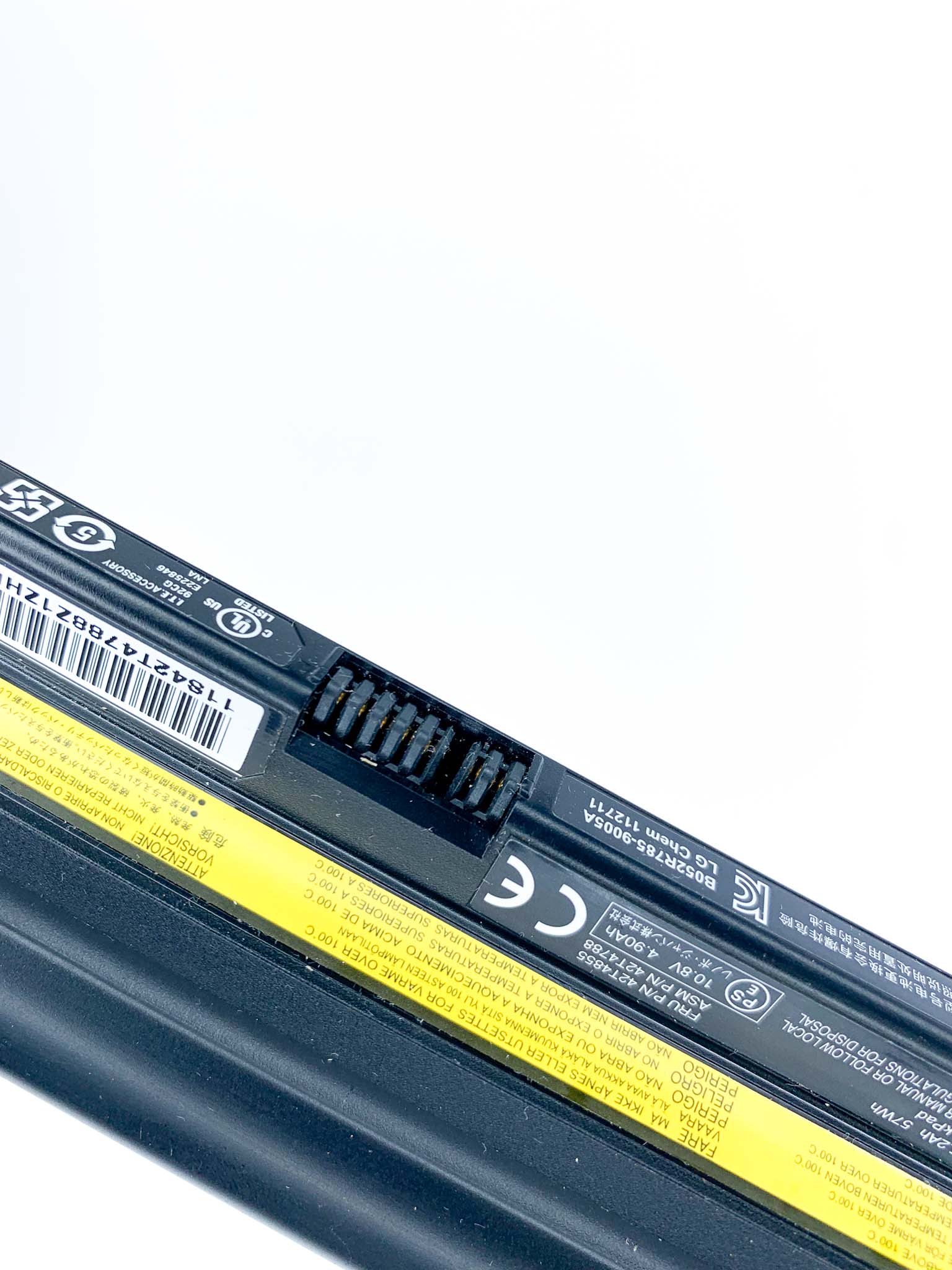 Батарея для ноутбука Lenovo 17+ знос 6-10%