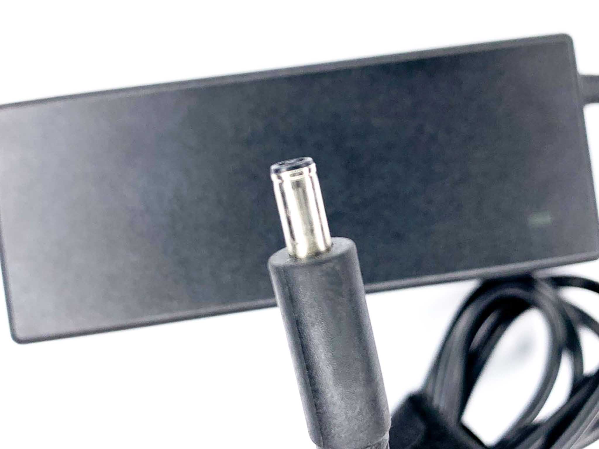 Блок живлення для ноутбука Dell 90W 19.5V 4.5 x 3.0 мм slim tip Thin