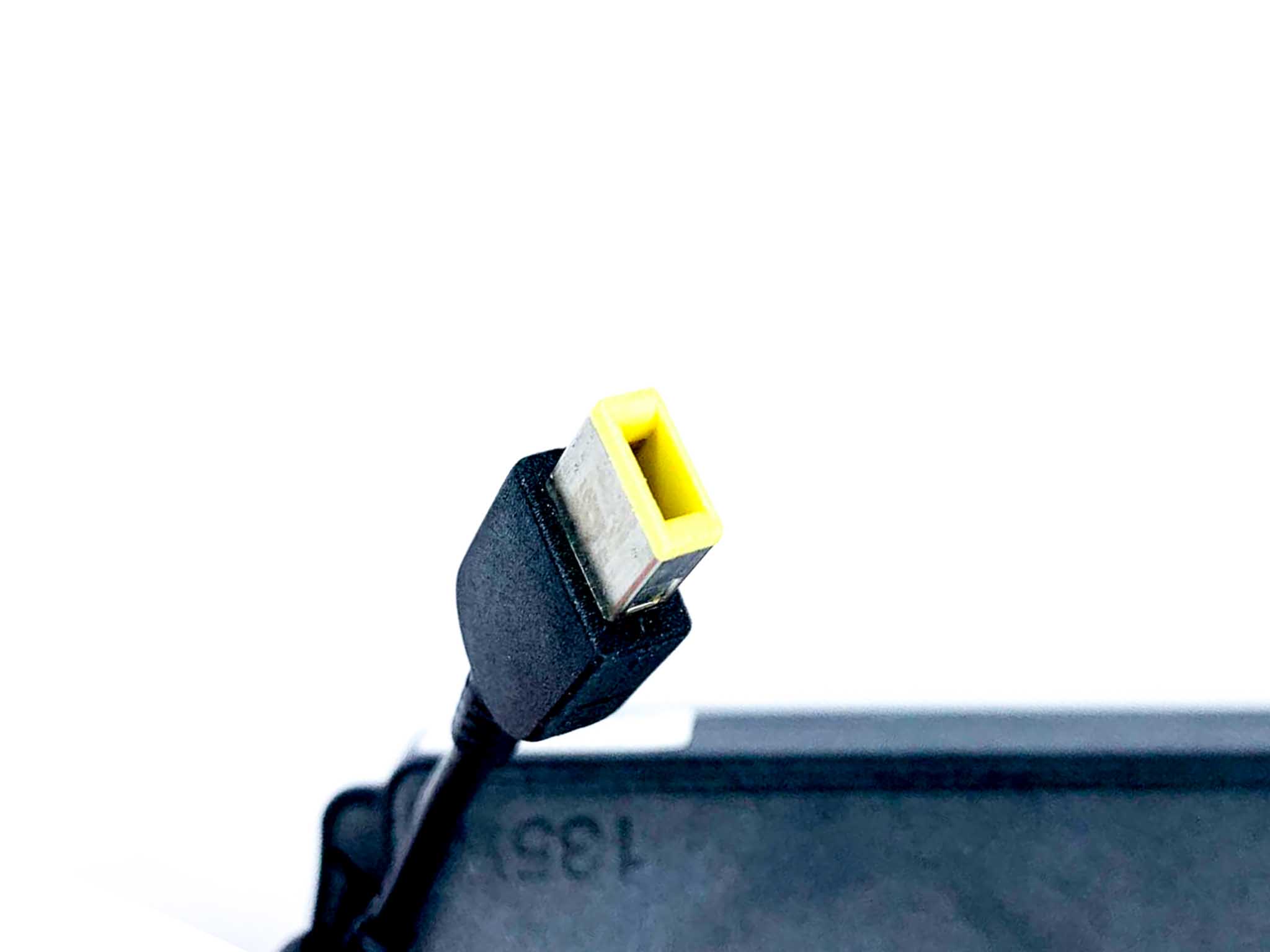Блок живлення для ноутбука Lenovo 135W 20V USB+pin