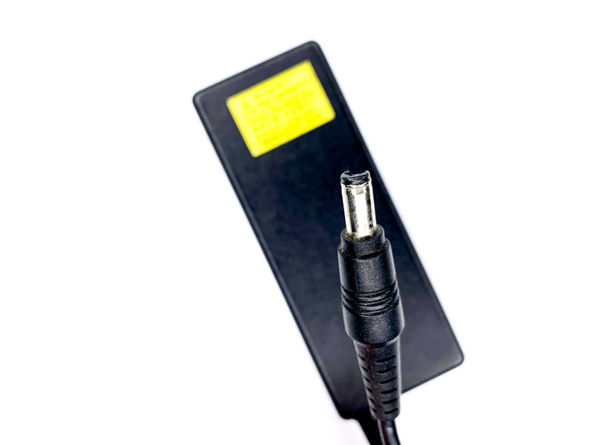 Блок живлення для ноутбука Toshiba 75W 19V 5.5 х 2.5 мм